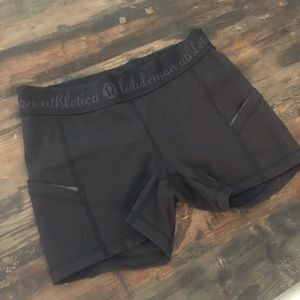 Like new lululemon black spandex size 8.